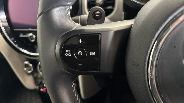 MINI Cooper 2.0 S Exclusive 3dr Auto Petrol Hatchback